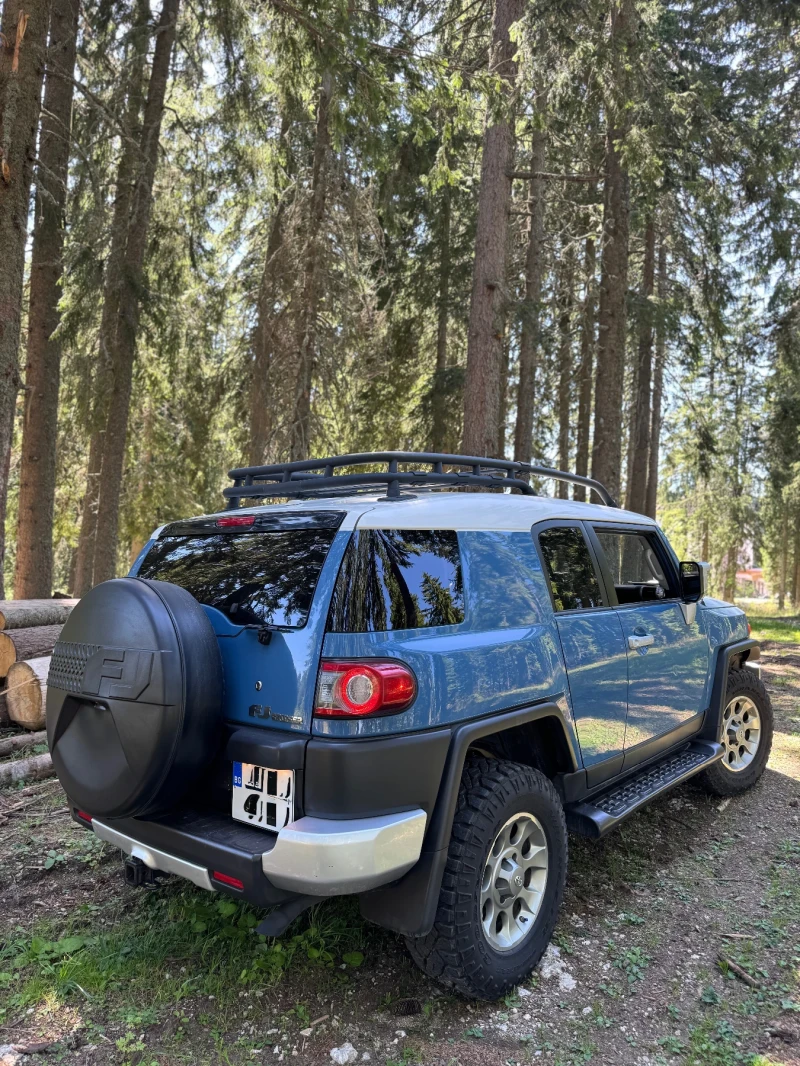 Toyota Fj cruiser, снимка 6 - Автомобили и джипове - 51699004