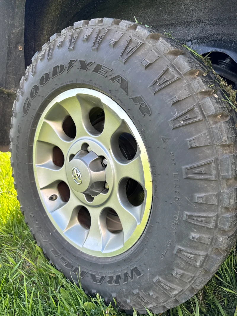 Toyota Fj cruiser, снимка 10 - Автомобили и джипове - 51699004