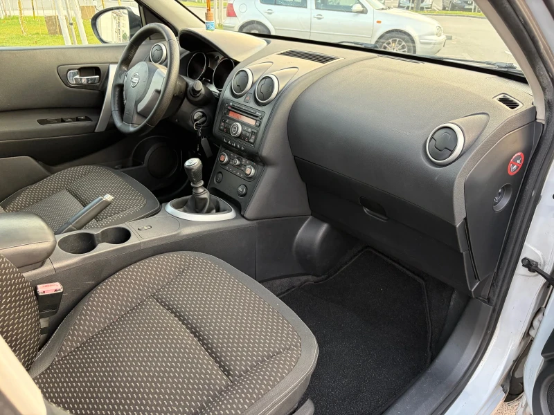 Nissan Qashqai 2.0 DCI PANORAMA, снимка 11 - Автомобили и джипове - 52486211