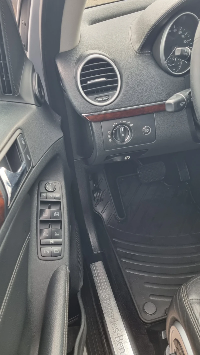 Mercedes-Benz GL 420 4.0CDI V8 306кс 4Matic 7места, снимка 16 - Автомобили и джипове - 53007691