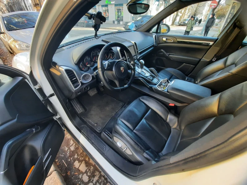 Porsche Cayenne, снимка 5 - Автомобили и джипове - 53102762