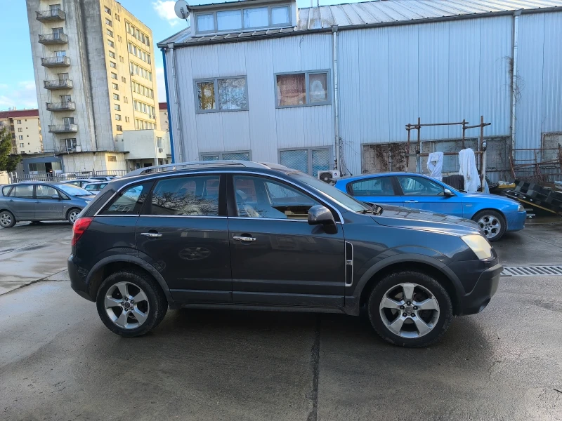 Opel Antara 3.2 benzin/gaz, снимка 4 - Автомобили и джипове - 53339420