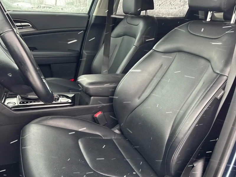 Kia Sportage  EX / CARFAX /Панорама/Подгрев/ Кожа/4х4, снимка 10 - Автомобили и джипове - 53575898