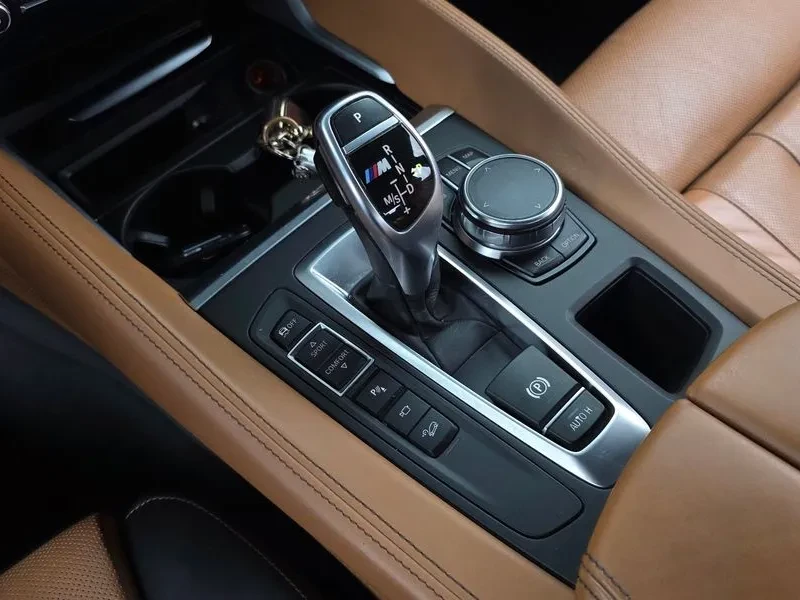 BMW X6 M50D XDRIVE, снимка 9 - Автомобили и джипове - 55739750