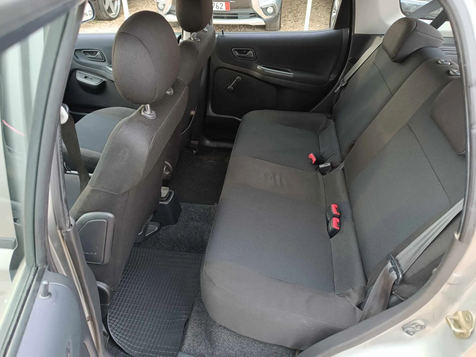 Suzuki Ignis 1.3i 4x4 | Mobile.bg   12