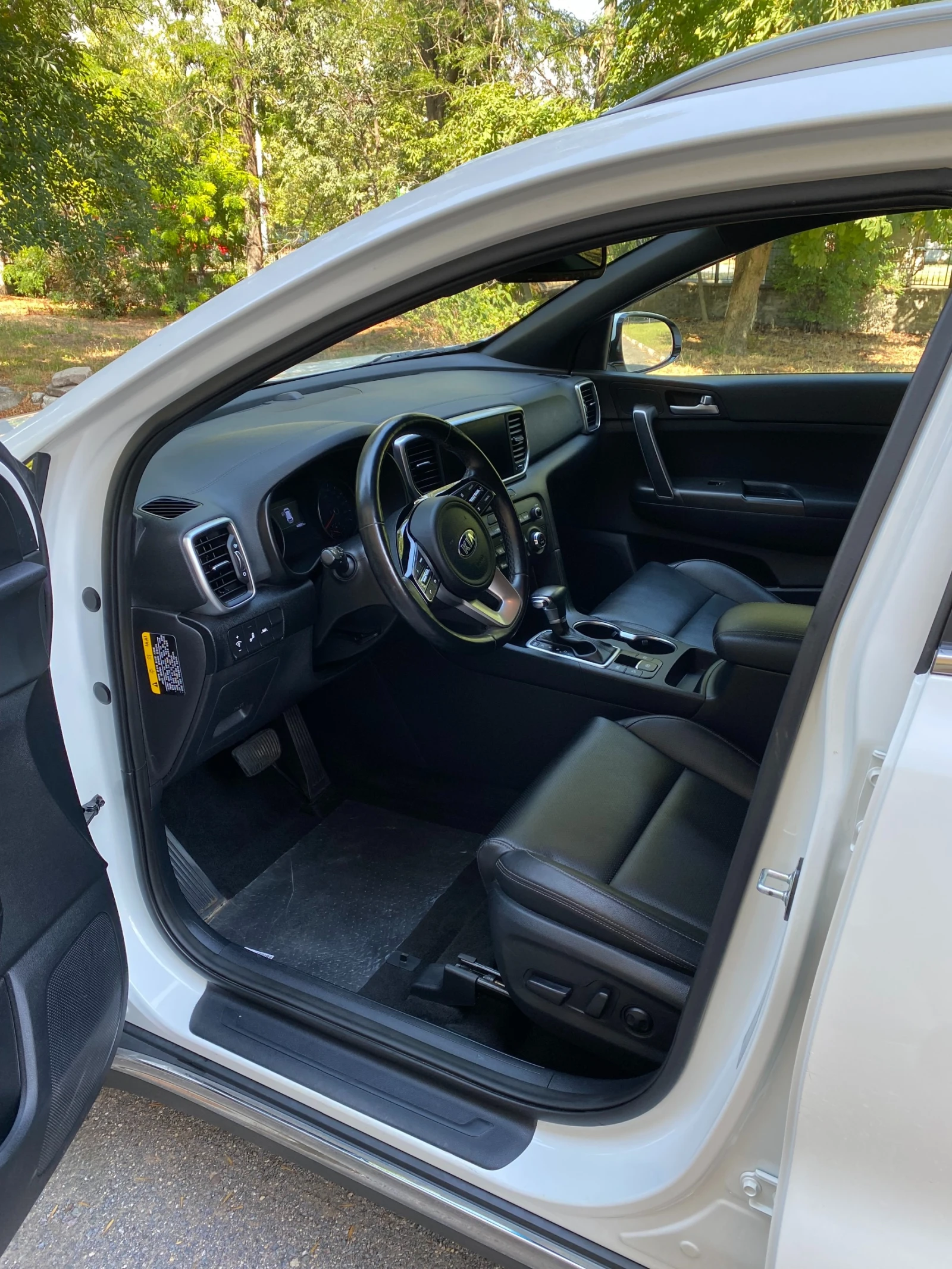 Kia Sportage 2.0 MPi - изображение 9