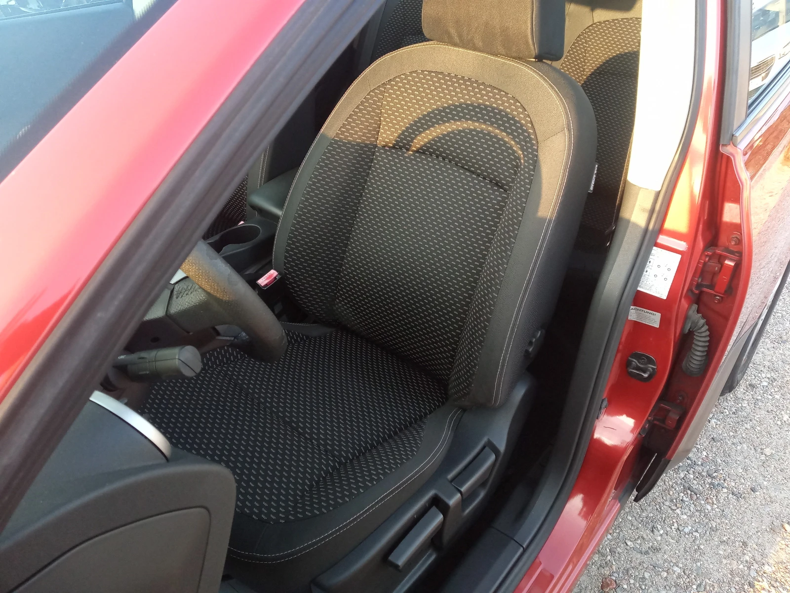 Nissan Qashqai 2.0I 16V  ACENTA - изображение 9