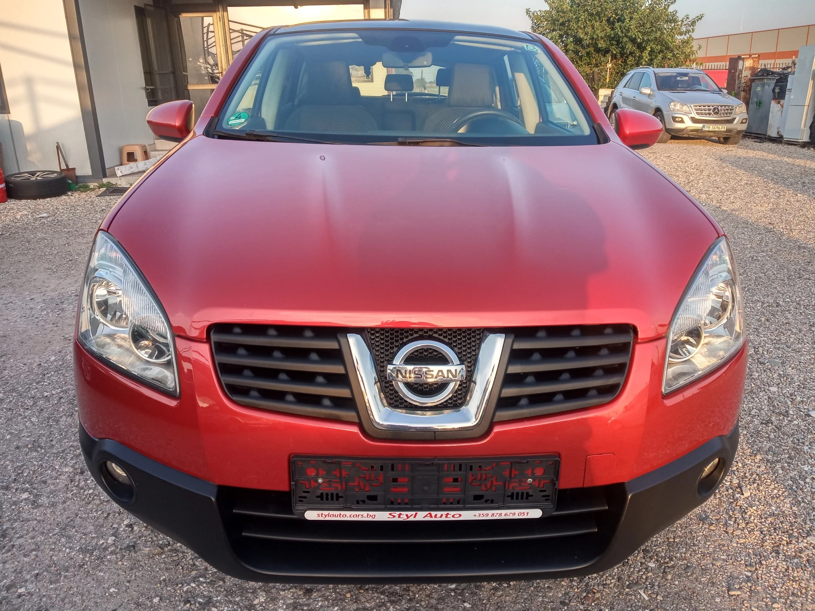 Nissan Qashqai 2.0I 16V  ACENTA - изображение 2