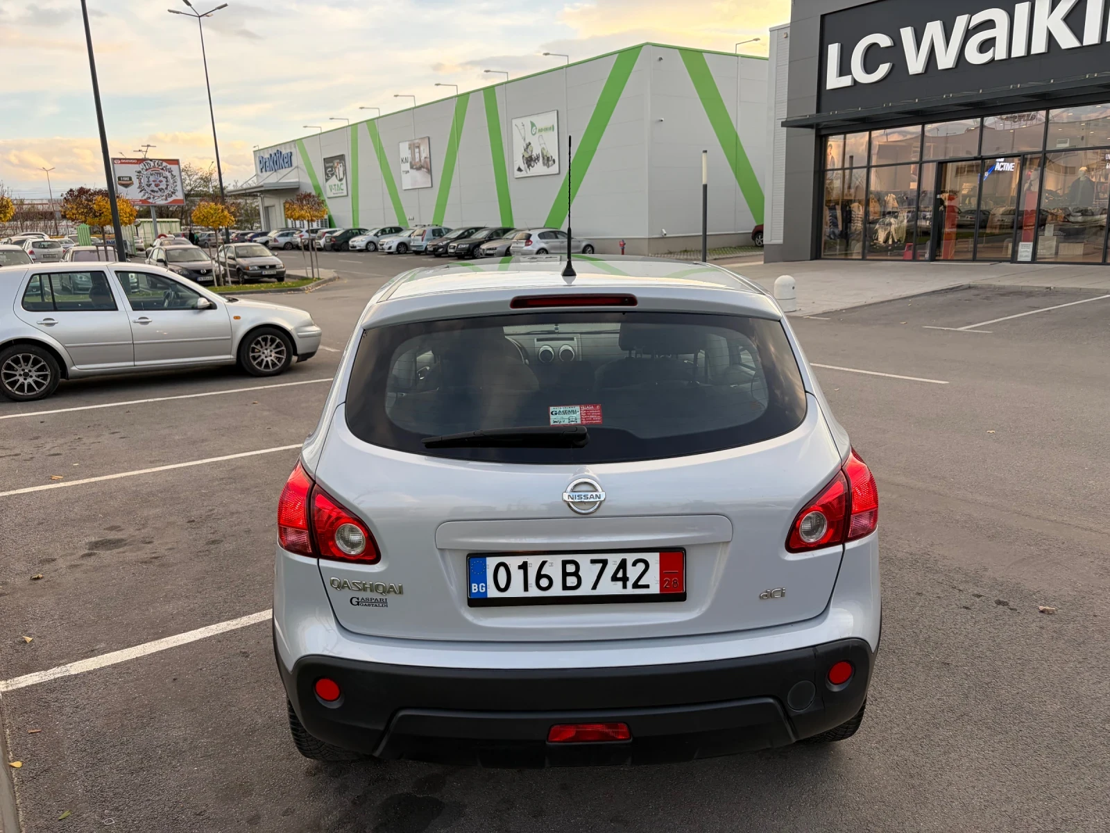 Nissan Qashqai 2.0 DCI PANORAMA - изображение 5