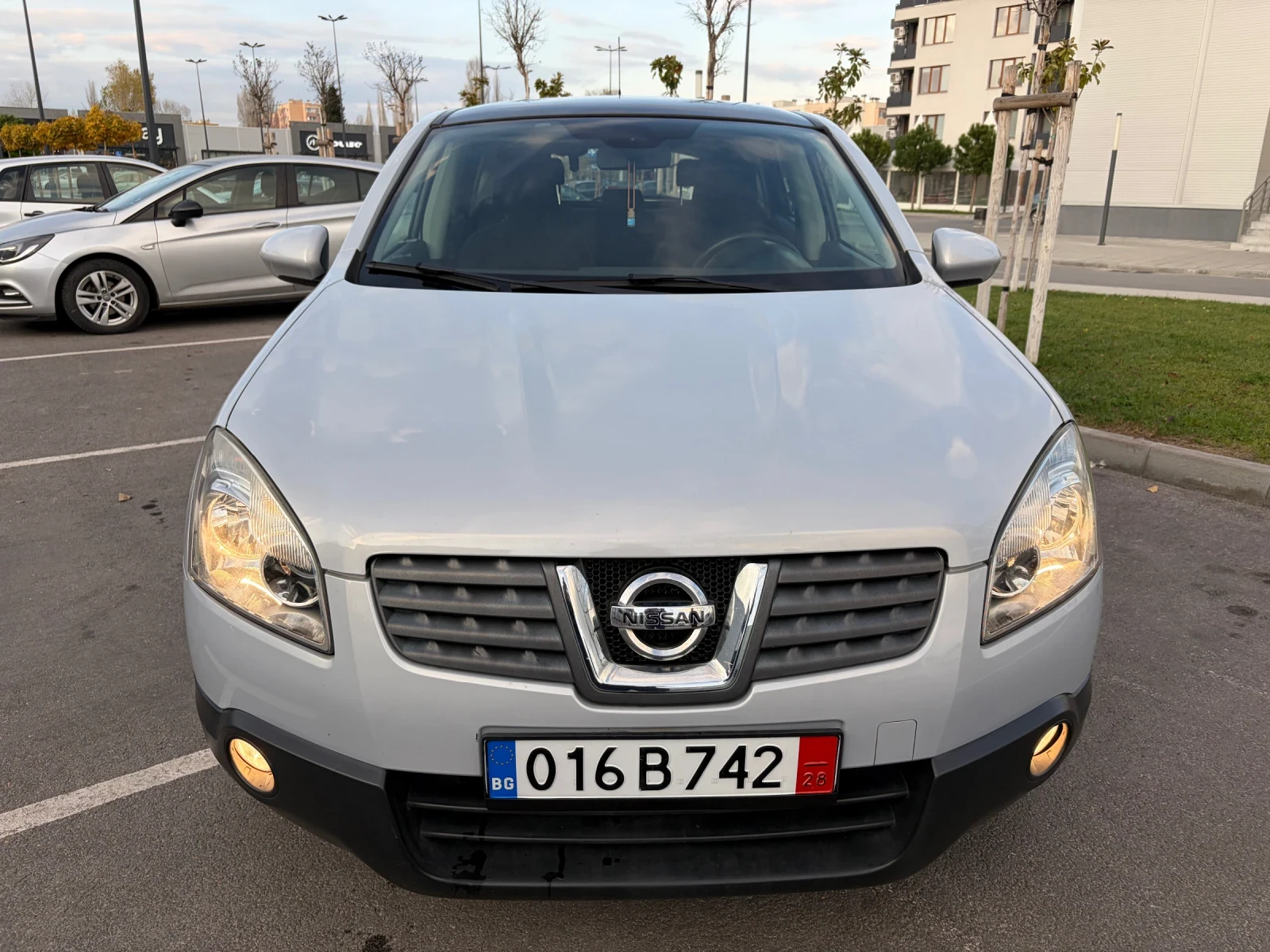 Nissan Qashqai 2.0 DCI PANORAMA - изображение 2