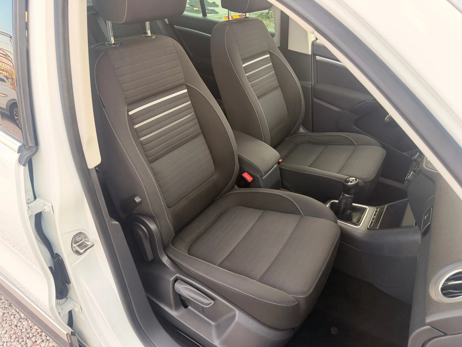 VW Tiguan 2.0TDI* 100%km* CUP SRORT* 6sk* KATO NOVA - изображение 8