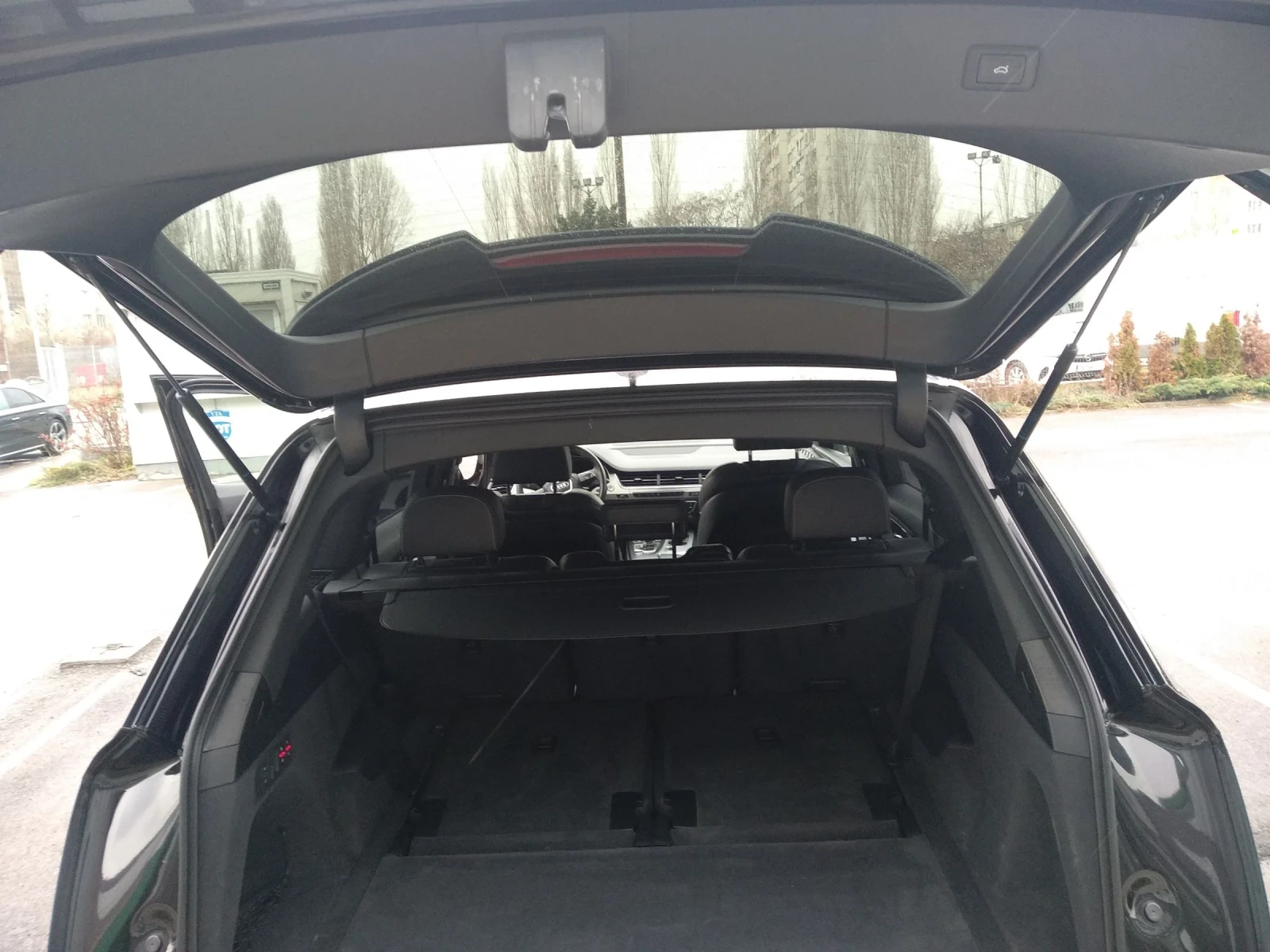 Audi Q7 TDI S-line X3 , снимка 15 - Автомобили и джипове - 53803867