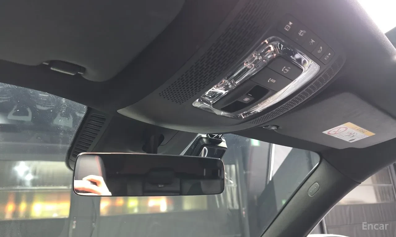 Mercedes-Benz GLB burmester* multibeam led* Parking Assist, снимка 13 - Автомобили и джипове - 54720827