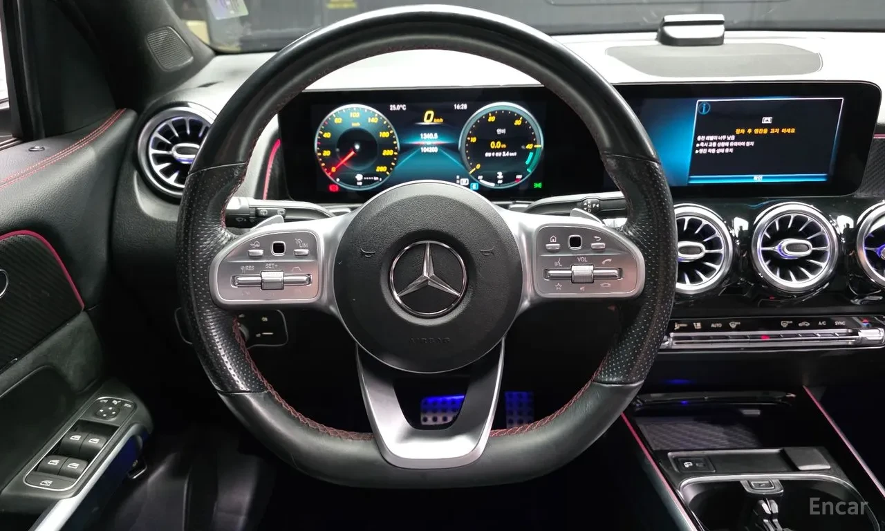 Mercedes-Benz GLB burmester* multibeam led* Parking Assist, снимка 10 - Автомобили и джипове - 54720827