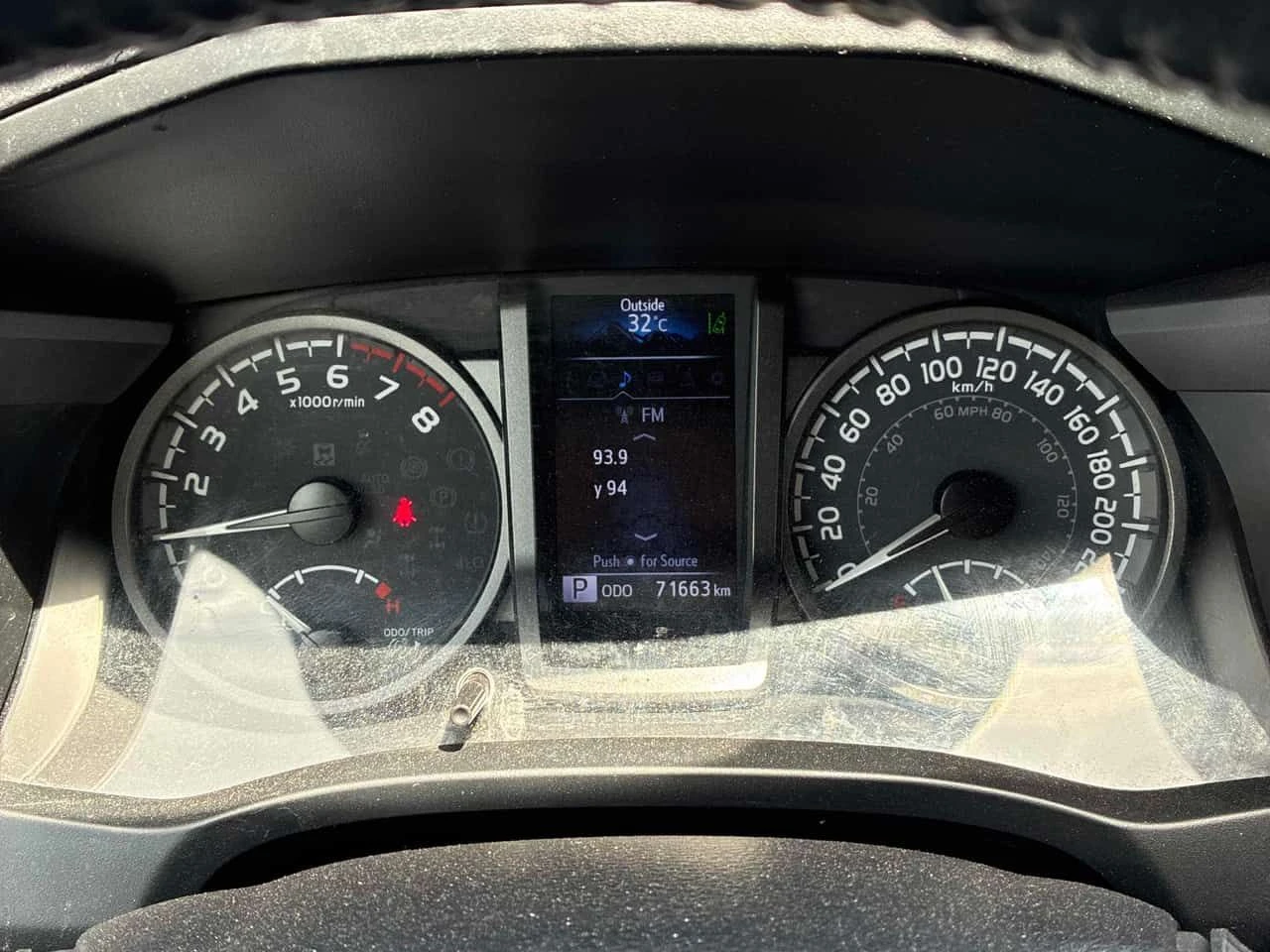 Toyota Tacoma * 4x4 Double Cab Auto * ГЛАВНО ПРЕДСТАВИТЕЛСТВО* , снимка 8 - Автомобили и джипове - 54882534