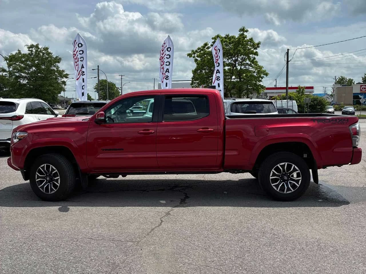 Toyota Tacoma * 4x4 Double Cab Auto * ГЛАВНО ПРЕДСТАВИТЕЛСТВО* , снимка 3 - Автомобили и джипове - 54882534