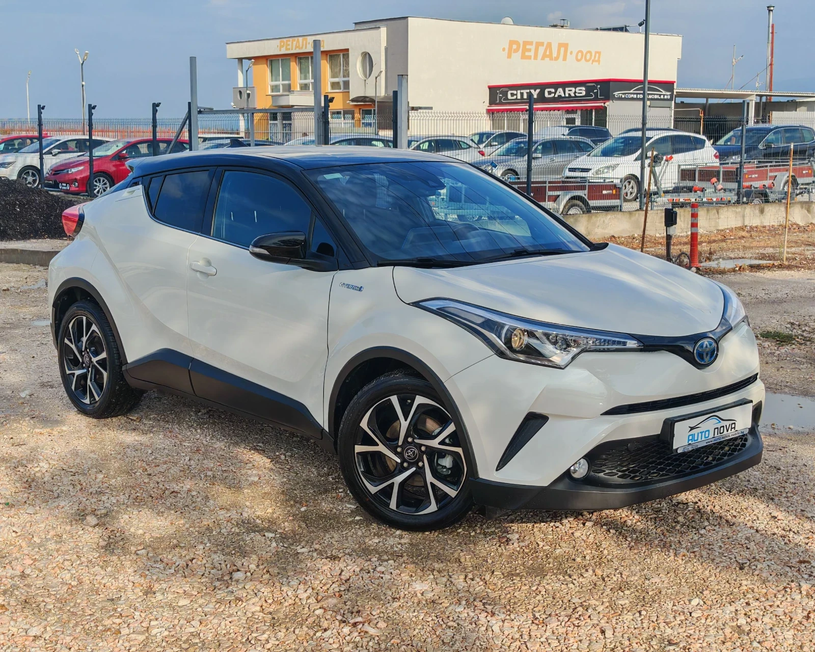 Toyota C-HR 1.8 ХИБРИД 122 К.С. STYLE! СЕРВИЗНА! БЕЗ АНАЛОГ!!!, снимка 16 - Автомобили и джипове - 55149714