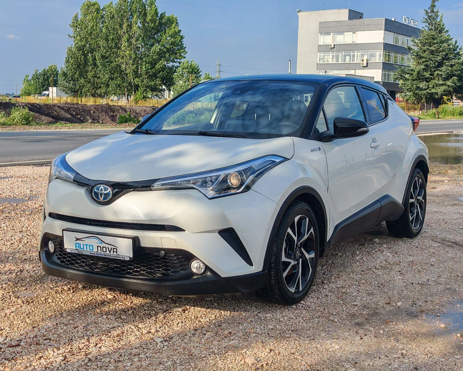 Toyota C-HR 1.8 ХИБРИД 122 К.С. STYLE! СЕРВИЗНА! БЕЗ АНАЛОГ!!!, снимка 3 - Автомобили и джипове - 55149714