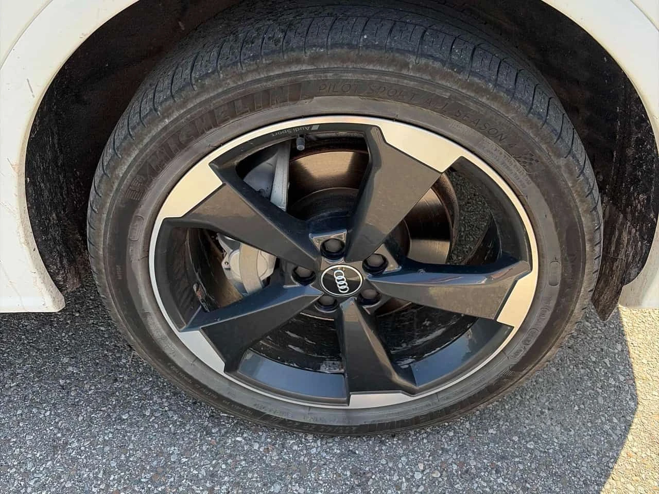Audi Q5 MATRIX * ГЛАВНО ПРЕДСТАВИТЕЛСТВО НА VOLKSWAGEN* , снимка 6 - Автомобили и джипове - 55255102