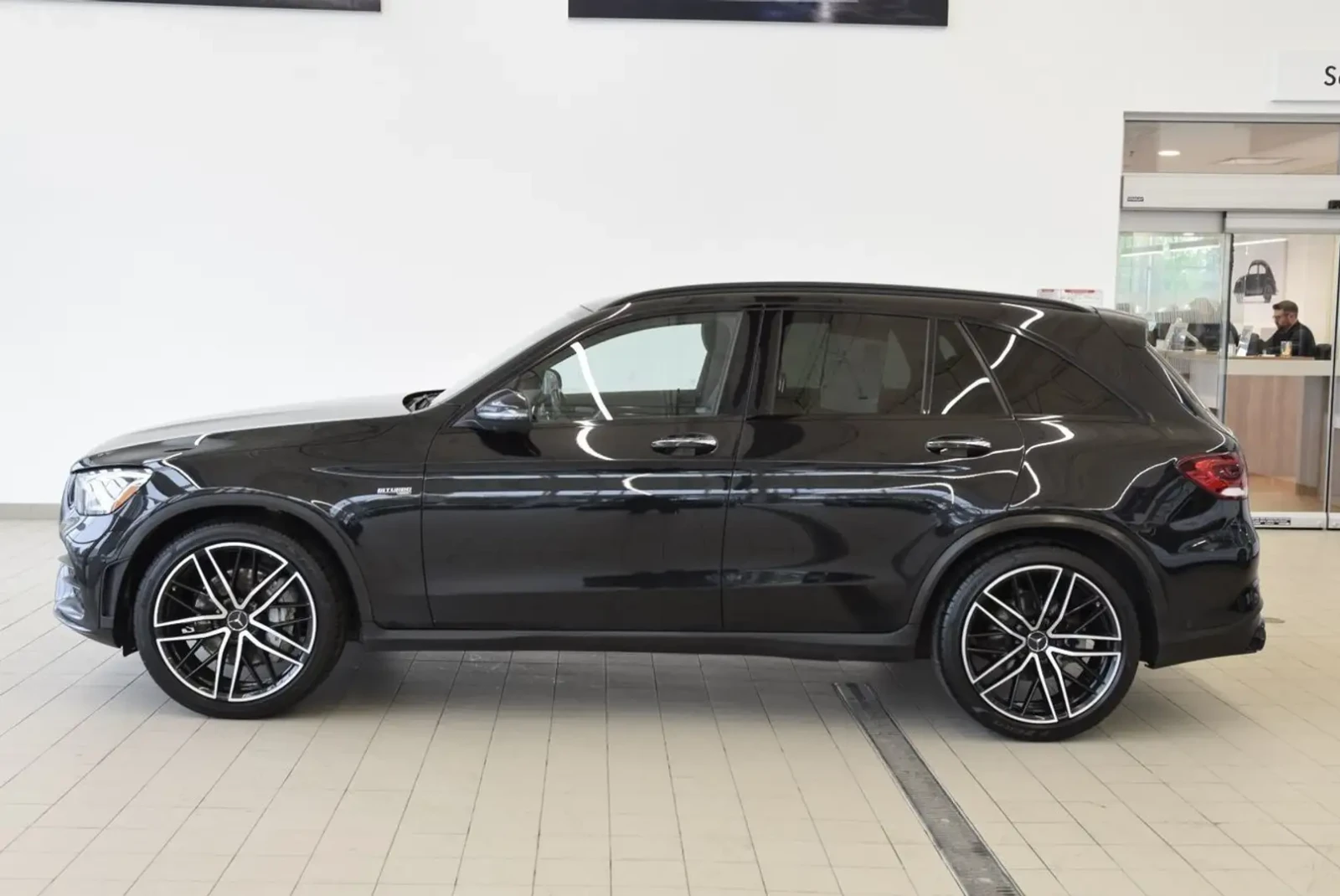 Mercedes-Benz GLC 43 AMG DRIVER PACK* Digital* Burmester, снимка 4 - Автомобили и джипове - 55477925