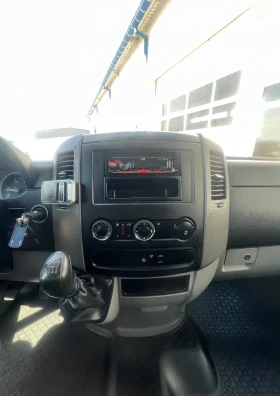 Mercedes-Benz Sprinter 316 160к.с / 6-местен / Климатроник, снимка 15
