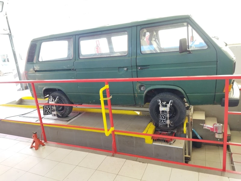 VW T3, снимка 5 - Бусове и автобуси - 40489488