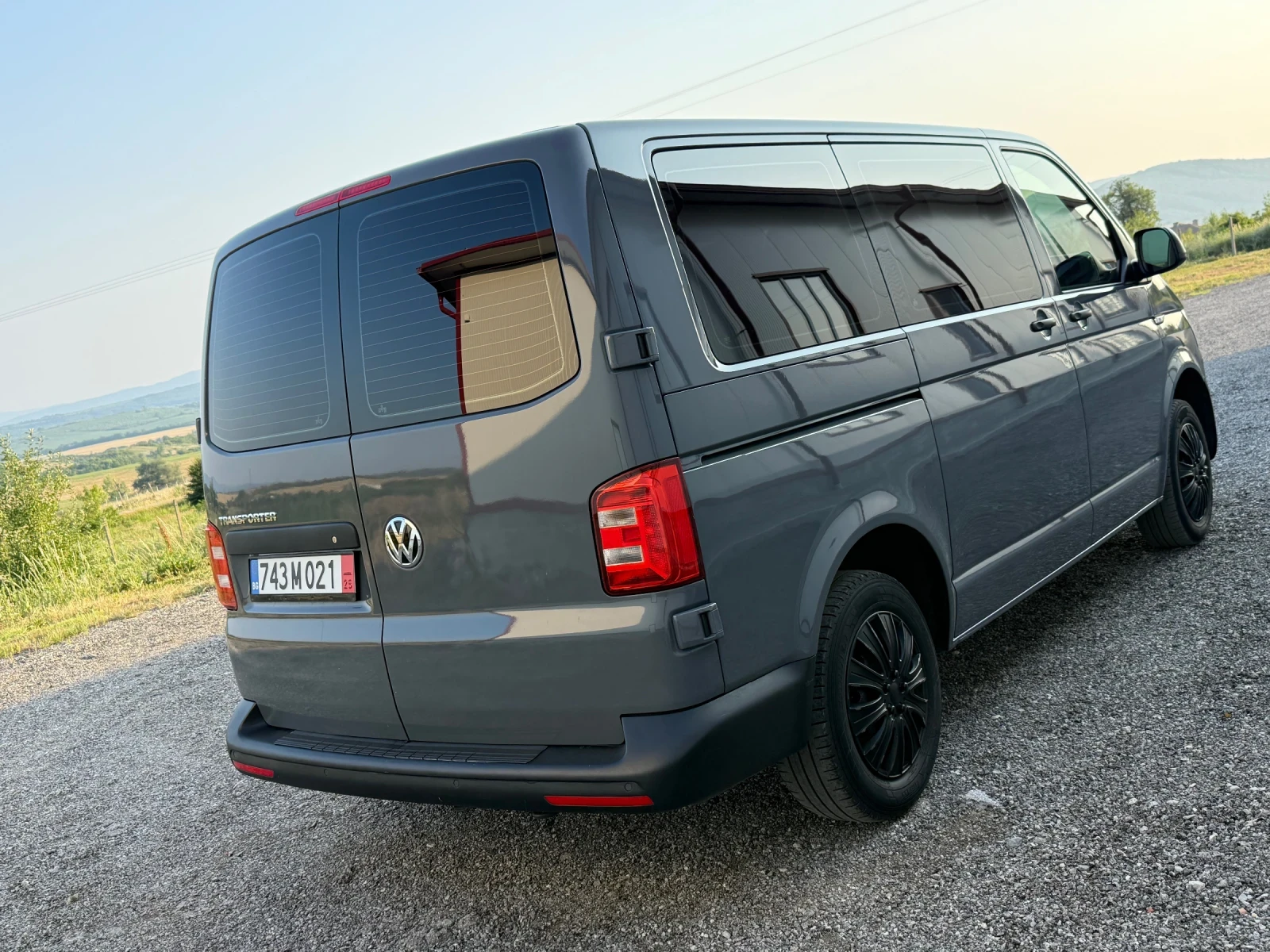 VW Transporter 2.0TDI 150 кс 176000 км 5 местен Euro 6 B - изображение 5