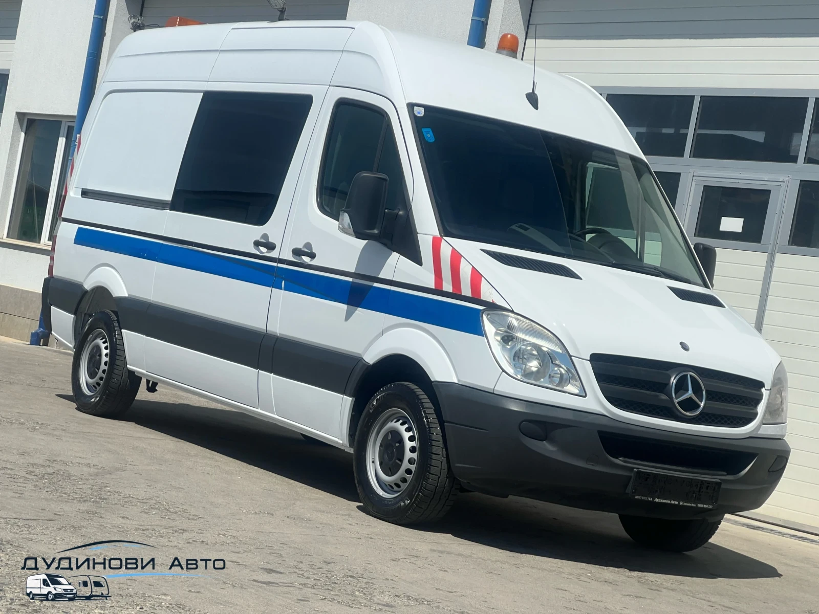 Mercedes-Benz Sprinter 316 160к.с / 6-местен / Климатроник