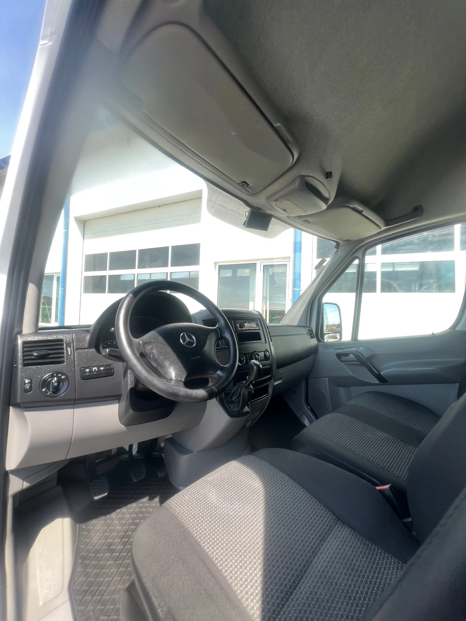 Mercedes-Benz Sprinter 316 160к.с / 6-местен / Климатроник, снимка 14 - Бусове и автобуси - 55723405