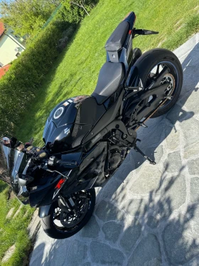 Suzuki Gsxr 1000 L8* УНИКАТ* КАТО НОВ, снимка 3