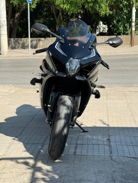 Suzuki Gsxr 1000 L8* УНИКАТ* КАТО НОВ, снимка 6