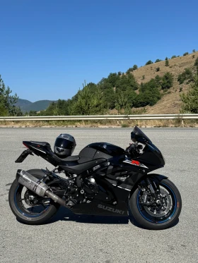 Suzuki Gsxr 1000 L8* УНИКАТ* КАТО НОВ, снимка 5