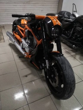 Harley-Davidson V-Rod, снимка 4