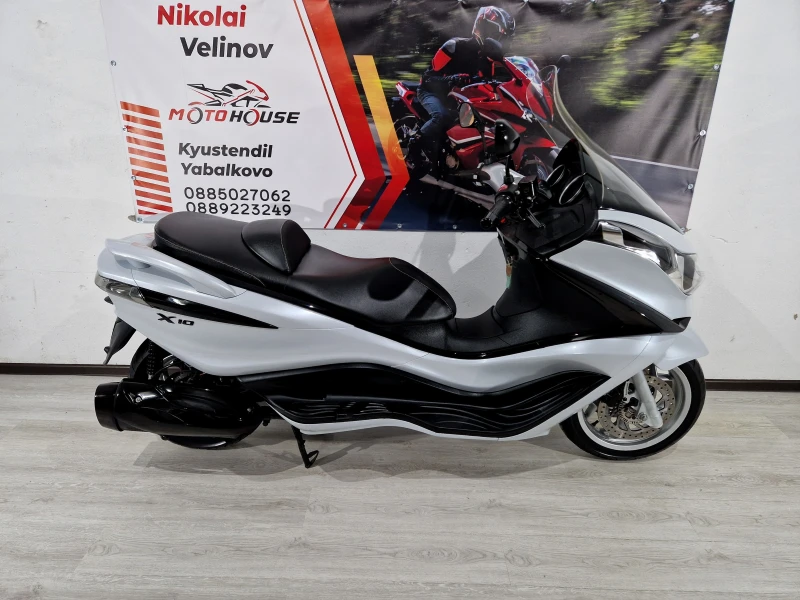 Piaggio X10 350i ABS, ASR , LED 2016г., снимка 9 - Мотоциклети и мототехника - 50197360