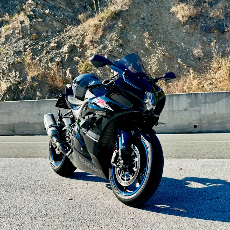 Suzuki Gsxr 1000 L8* УНИКАТ* КАТО НОВ, снимка 1