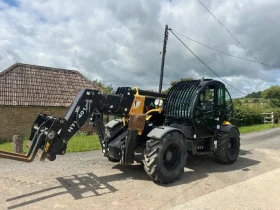 Телескопични товарачи Haulotte HTL 4017
