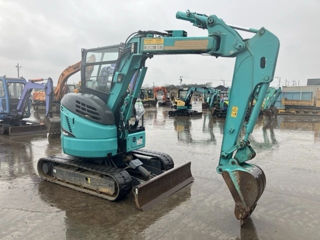 Багер Kobelco SK30UR-6 / КАТО НОВ / ОЧАКВАН ВНОС !!!, снимка 2 - Индустриална техника - 55886387
