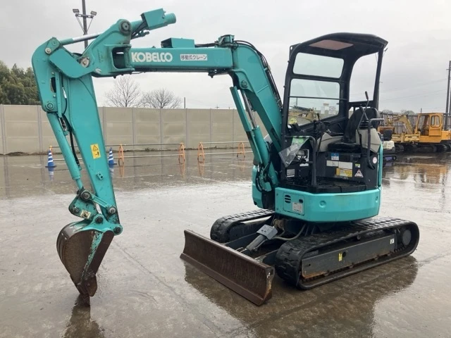 Багер Kobelco SK30UR-6 / КАТО НОВ / ОЧАКВАН ВНОС !!!