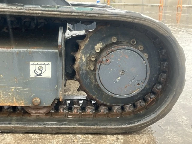 Багер Kobelco SK30UR-6 / КАТО НОВ / ОЧАКВАН ВНОС !!!, снимка 6 - Индустриална техника - 55886387