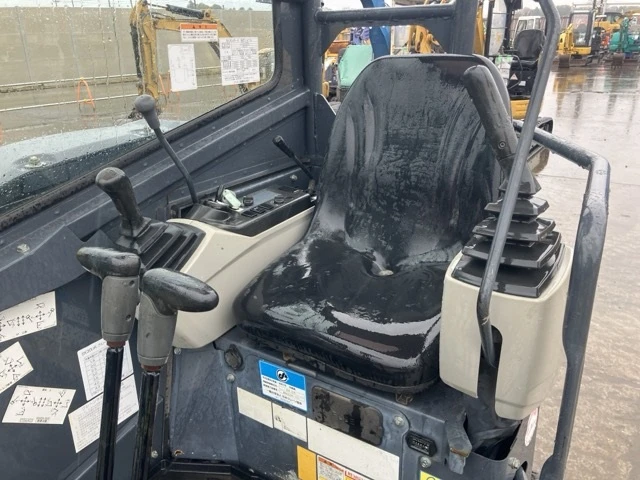 Багер Kobelco SK30UR-6 / КАТО НОВ / ОЧАКВАН ВНОС !!!, снимка 10 - Индустриална техника - 55886387