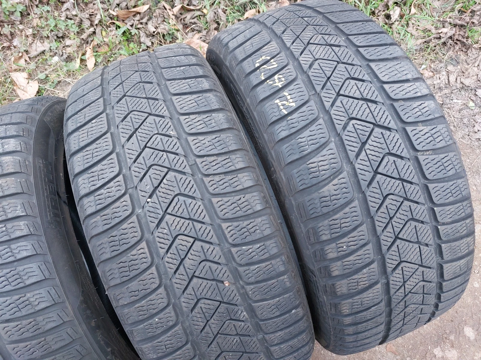 ���� 235/45R18 | Mobile.bg � ����������� 3