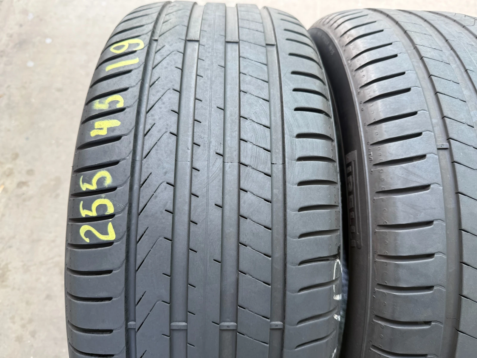  255/45R19 | Mobile.bg   2