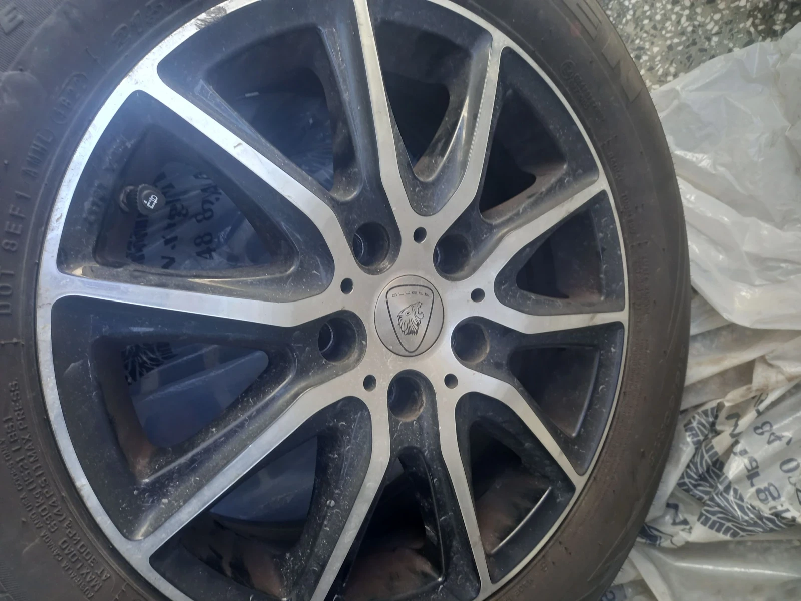 Гуми с джанти Nexen 215/60R16, снимка 3 - Гуми и джанти - 54559228