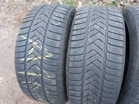 Гуми Зимни 235/45R18, снимка 2 - Гуми и джанти - 39136631