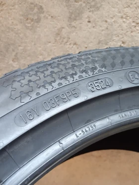 Гуми Зимни 225/45R17, снимка 9 - Гуми и джанти - 49059550