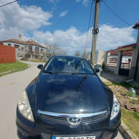 Hyundai I30 - 3000 € / 5867.49 лв. - 42344207 6