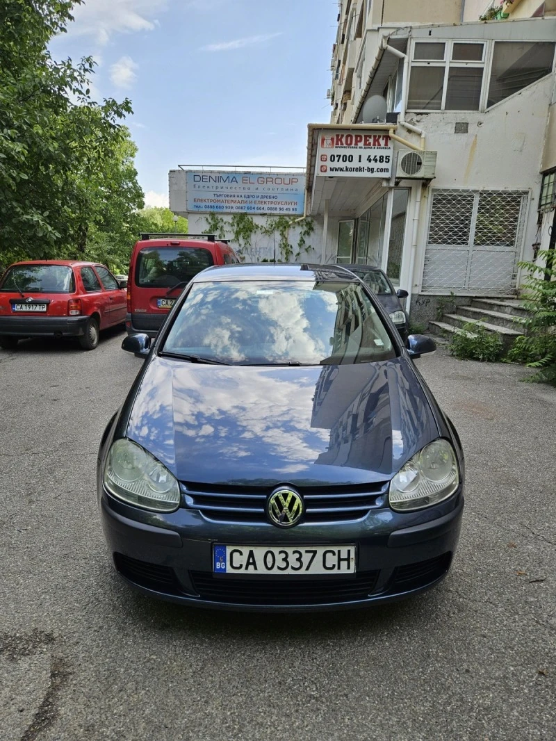 VW Golf, снимка 6 - Автомобили и джипове - 47200859