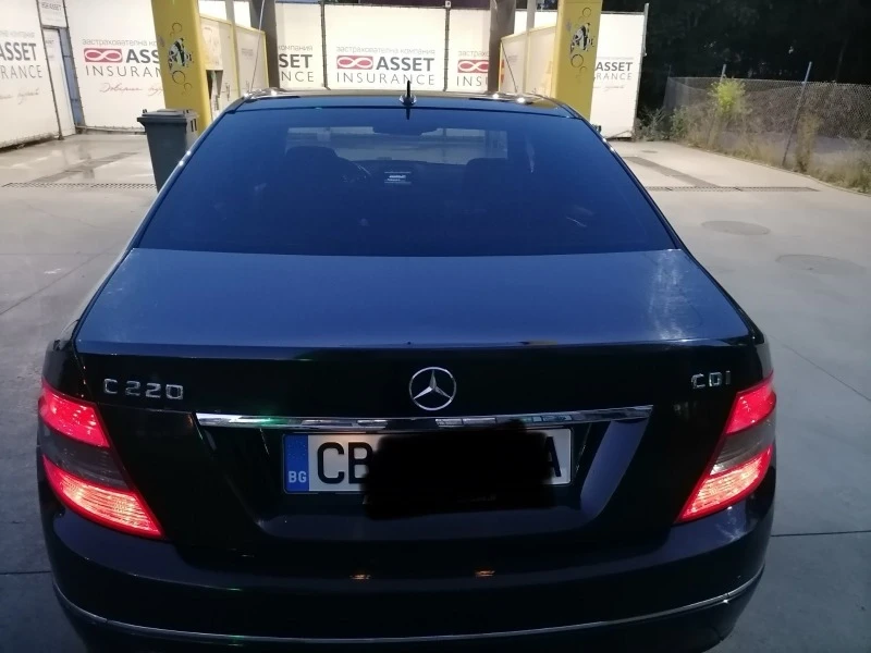 Mercedes-Benz C 220 Перфектна/646, снимка 6 - Автомобили и джипове - 47157736