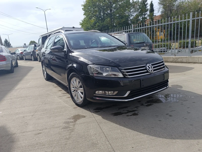 VW Passat 1.6 TDI, снимка 2 - Автомобили и джипове - 48068268