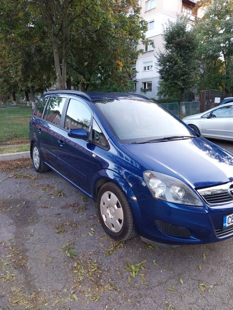 Opel Zafira, снимка 2 - Автомобили и джипове - 47415833